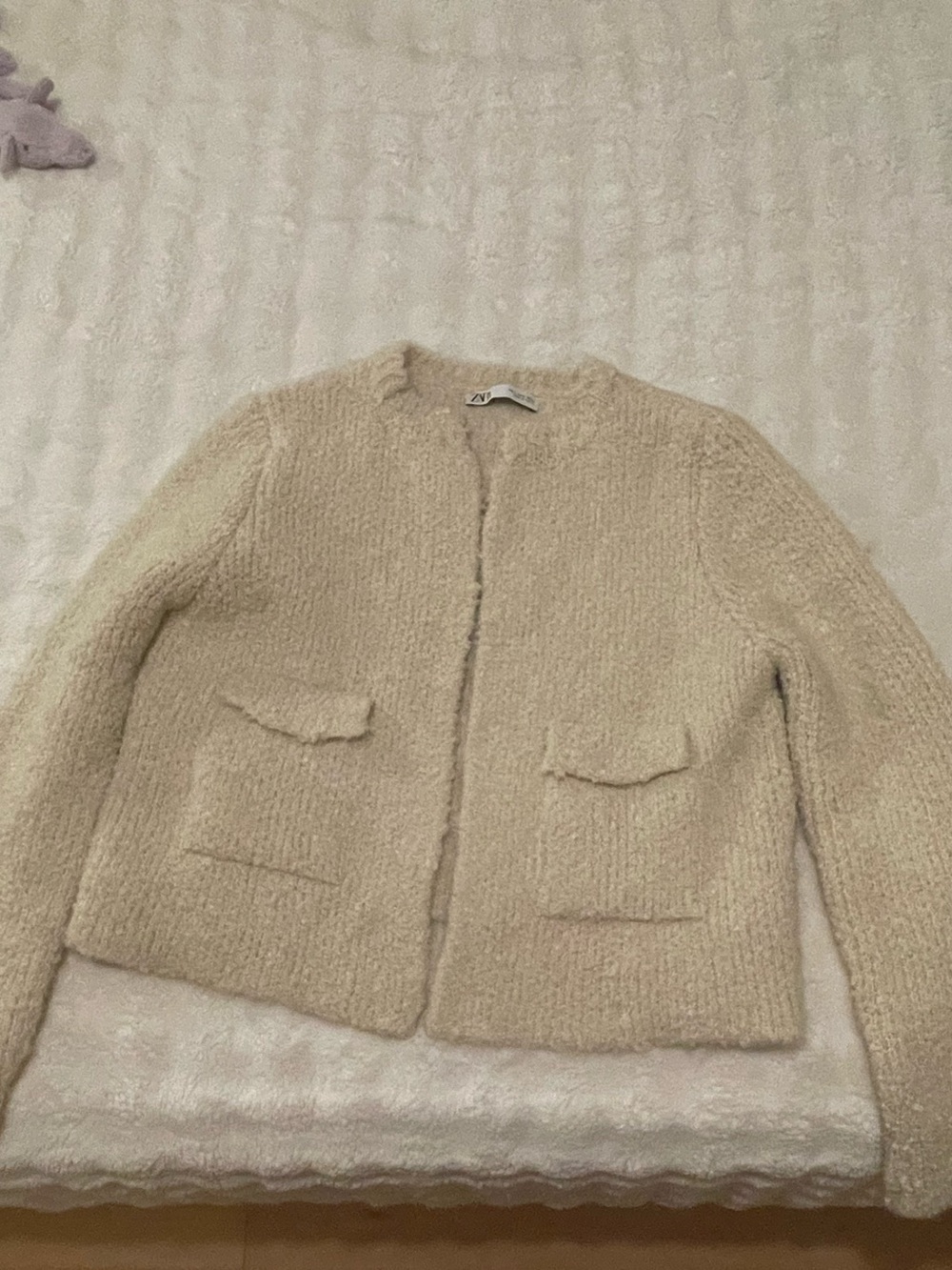 Brand new! Zara Small Cream Bouclé Collarless Jacket
